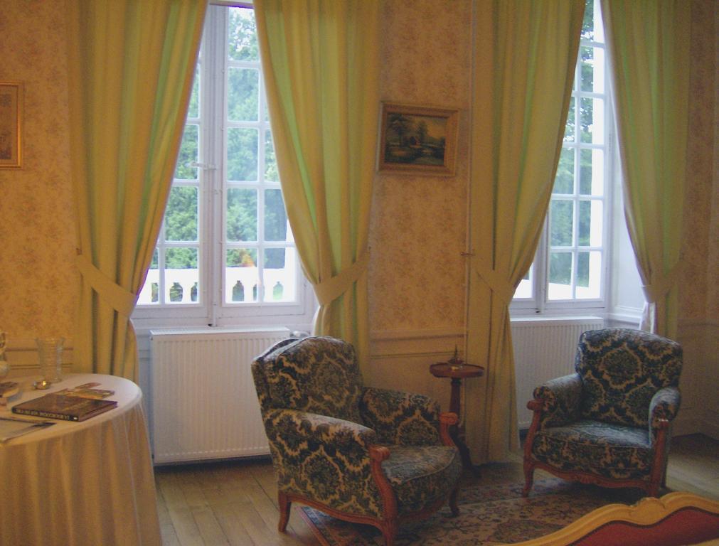 Le Chateau De Prauthoy Phòng bức ảnh